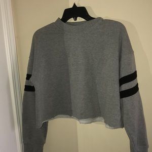 Cropped sweatshirt
